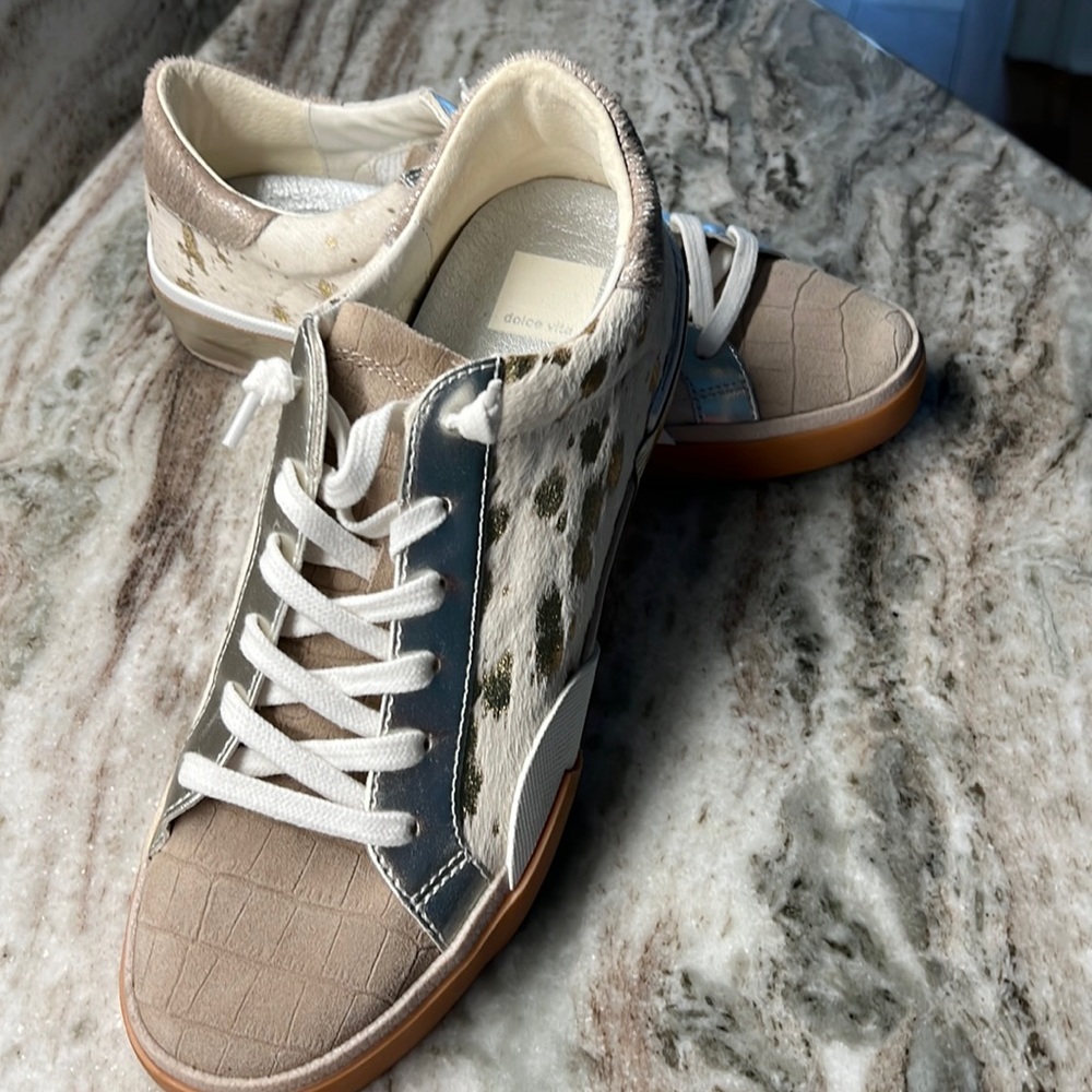 Dolce Vita Sneakers